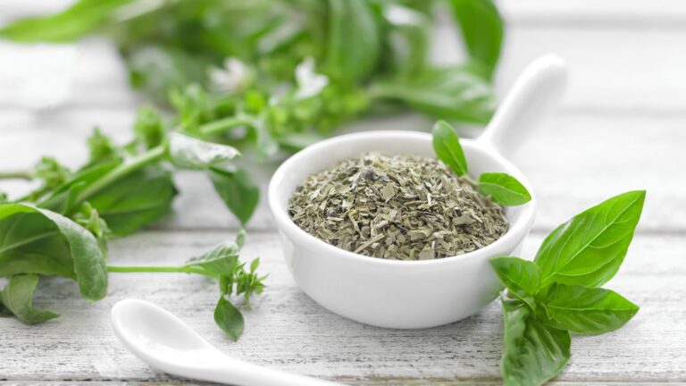 How to Dry Basil: Unlock Perfectly Dried Leaves in Minutes!