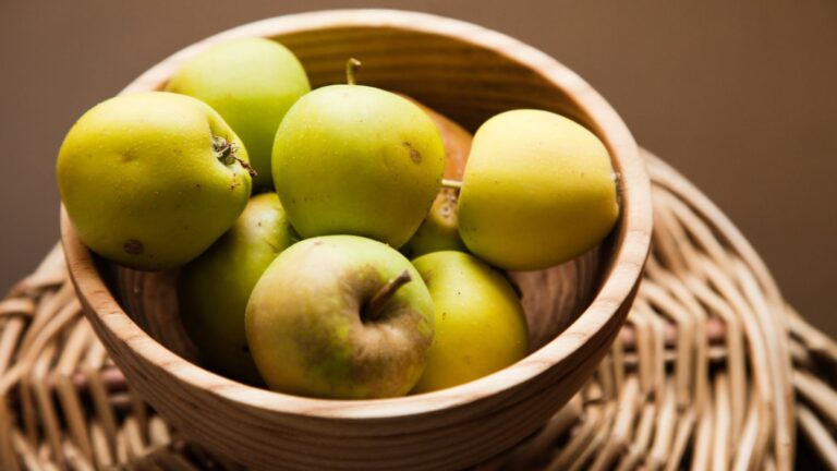 Delicious Secrets of Heirloom Apple Varieties: A Mouthwatering Adventure!